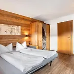 Gaestehaus Panorama - 1 *